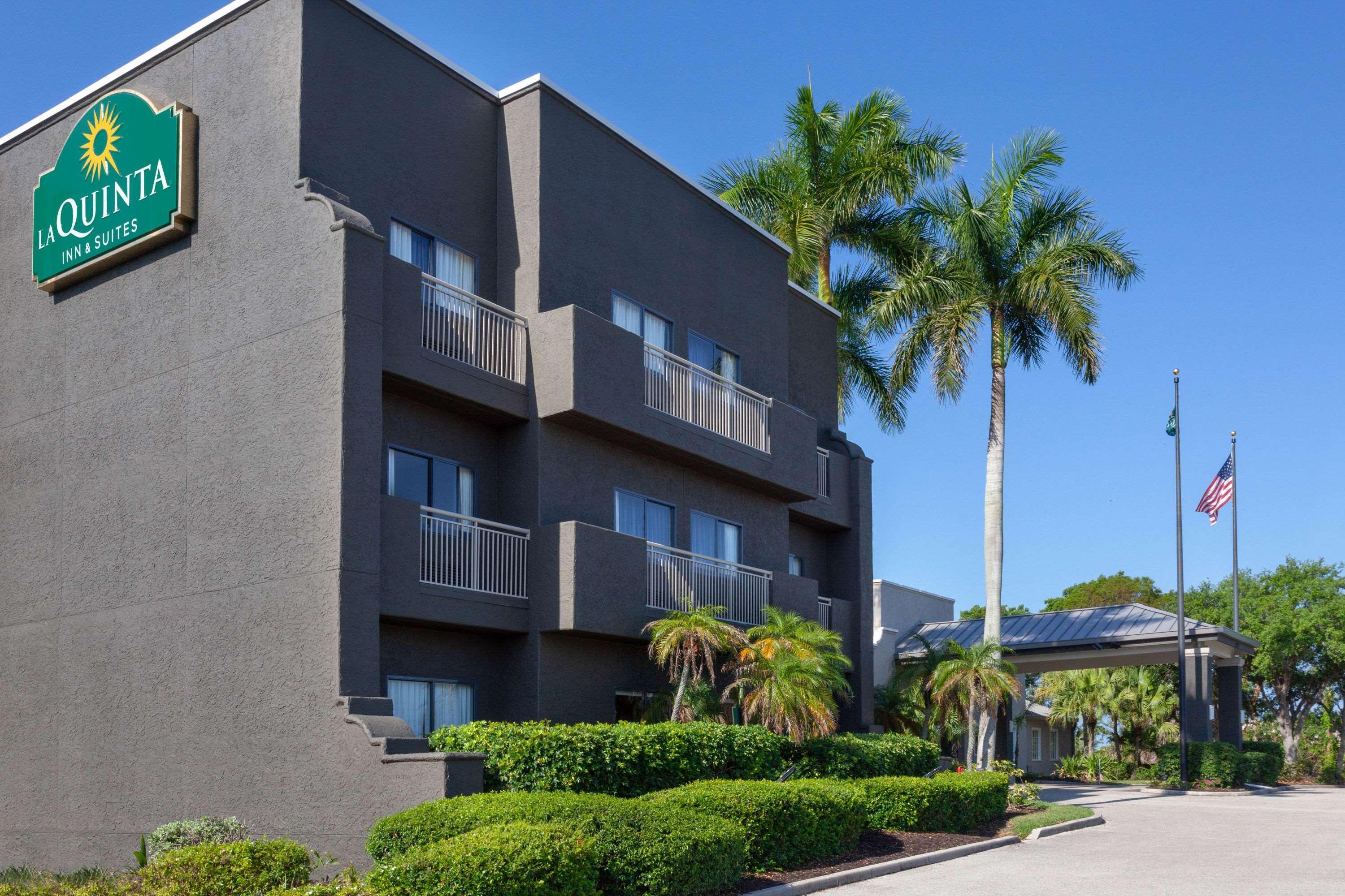 Hotel La Quinta By Wyndham Ft. Myers - Sanibel Gateway Fort Myers Exteriér fotografie